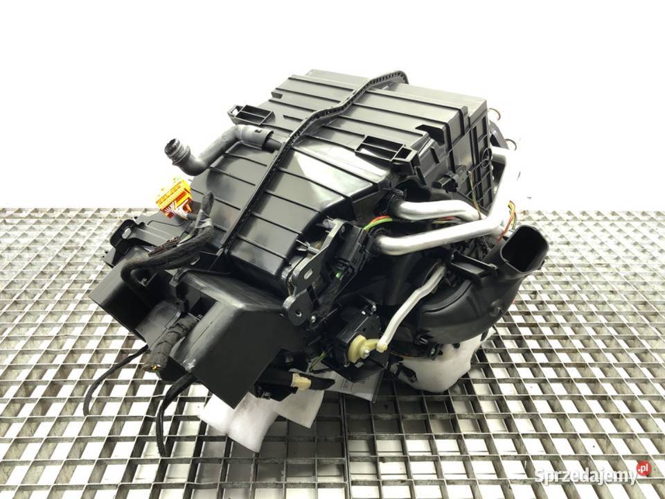 NAGRZEWNICA PEUGEOT 308 II 9819556080 Hatchback