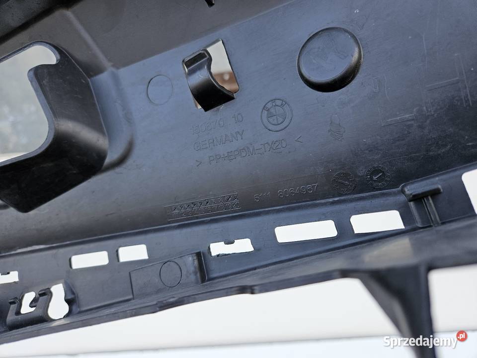 BMW 5 G30 G31 MPAKIET ŚLIZG LEWY ZDERZAKA PRZÓD Międzychód sprzedam