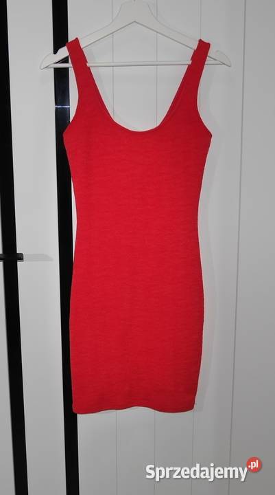 Bershka śliczna czerwona dopasowana sukienka 36 Wrocław