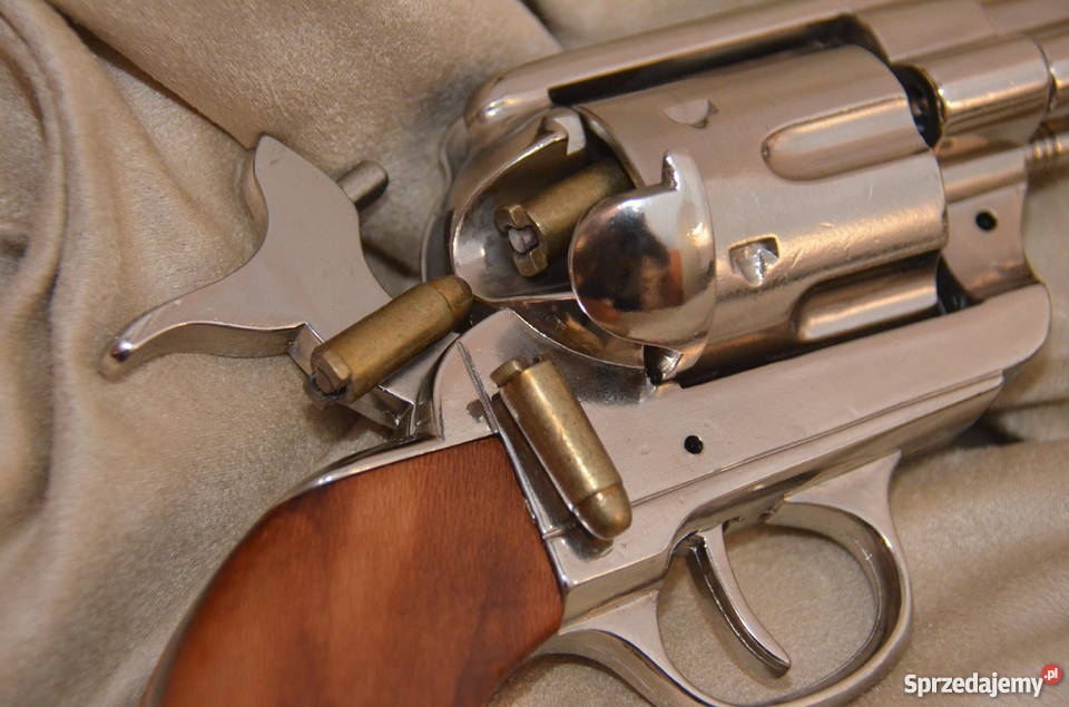 Replika broni rewolwer kawalerii Colt 1876r wielkopolskie Środa Wielkopolska