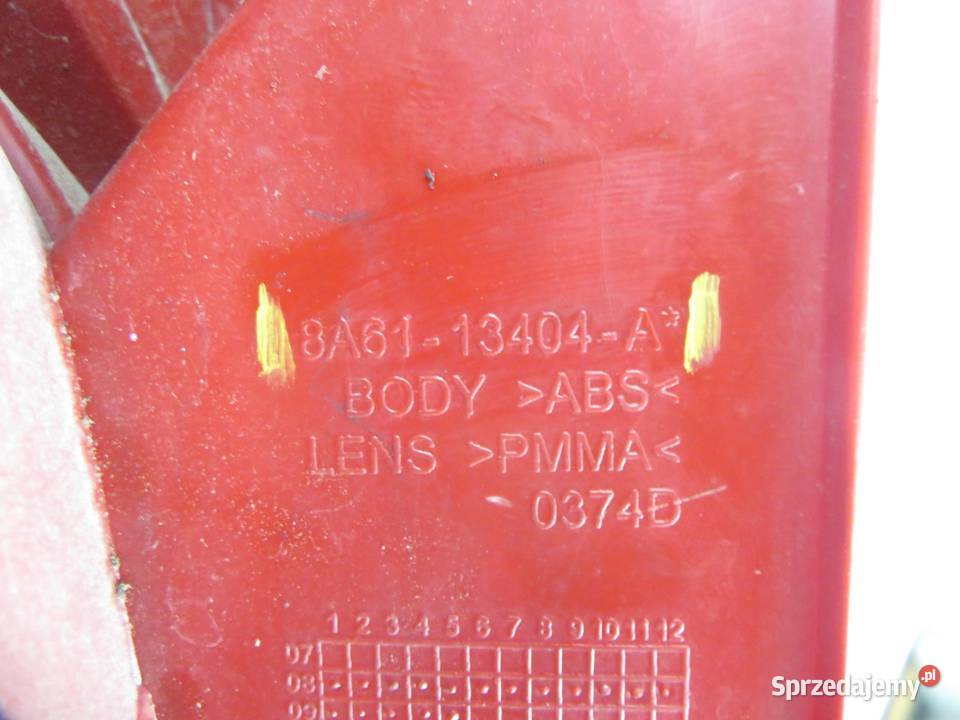 LAMPA PRAWA TYLNA FORD FIESTA MK6 VI 8A6113404A Motoryzacja