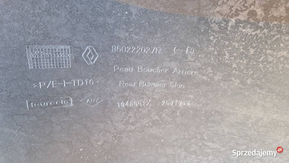 DACIA DUSTER 2 II 17 ZDZDERZAK TYŁ TYLNY osobowe sprzedam