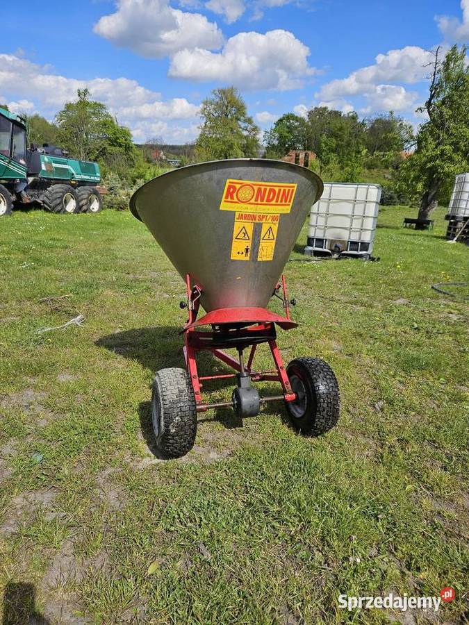 Rozsiewacz nawozu soli do traktorka kosiarki Rozsiewacze nawozów Siodłkowice