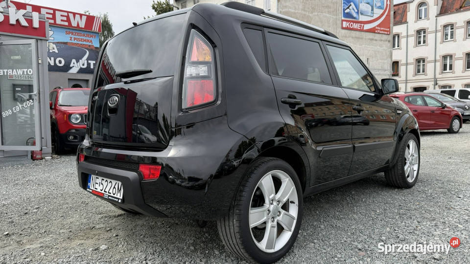 Kia Soul 16 Benzyna Automat I 20092014 czarny