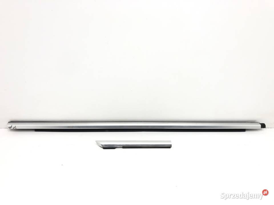 LISTWA ZGARNIAJĄCA PRZÓD PRAWA CHROM BMW F34