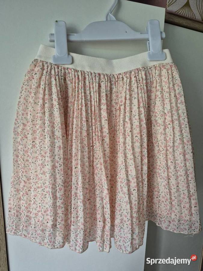 Spódniczka na 134 Piła