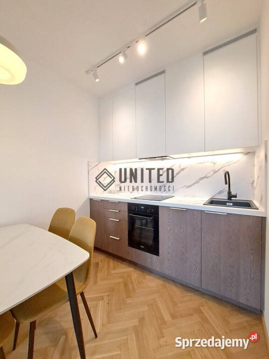 Krucza BalkonPiwnicaInwestycjaLux Sprzedaż Wrocław sprzedam