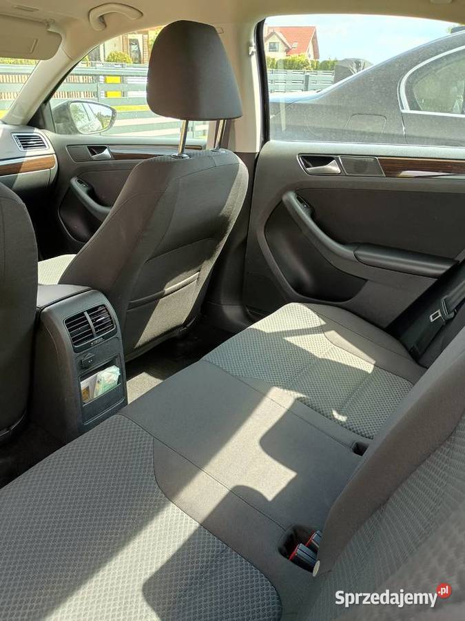 Volkswagen Jetta Lift Comfortline 14 TSI Salon 1400cm3