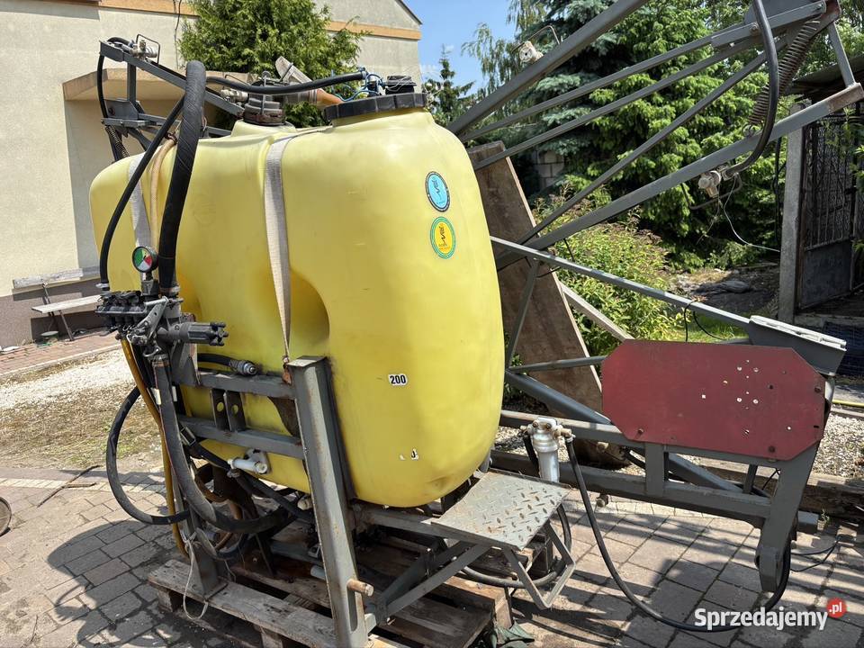 Opryskiwacz 400l Wojsławice