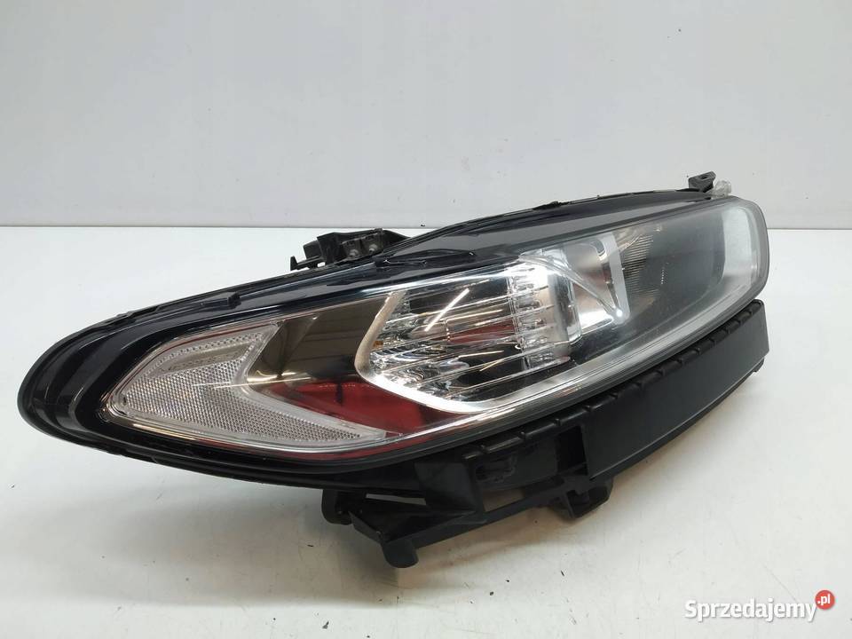LAMPA PRZÓD PRAWA EU SOCZEWKA H7 DS7313W029EC
