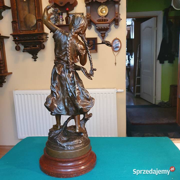 Dużasygnowana figura z cynkalu w super Antyki Wrocław