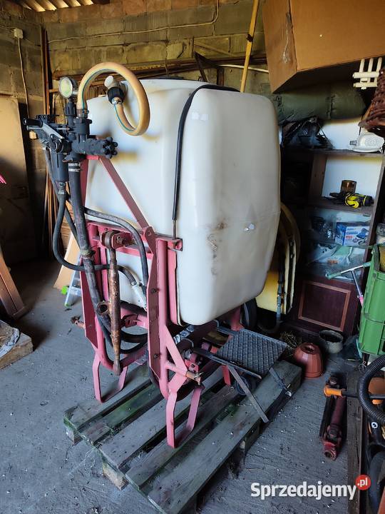 Opryskiwacz zawieszany Pilmet 400l Sandomierz