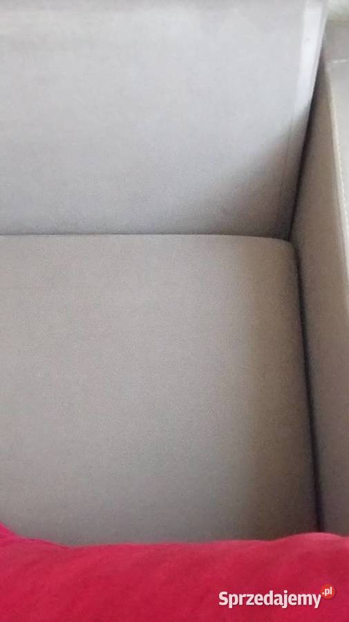 Sofa rozkładana z pojemnikiem na pościel i 5 Jasło sprzedam