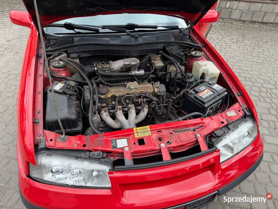 OPEL CALIBRA 20 AUTOMAT SZWAJCARIA nieuszkodzony Calibra