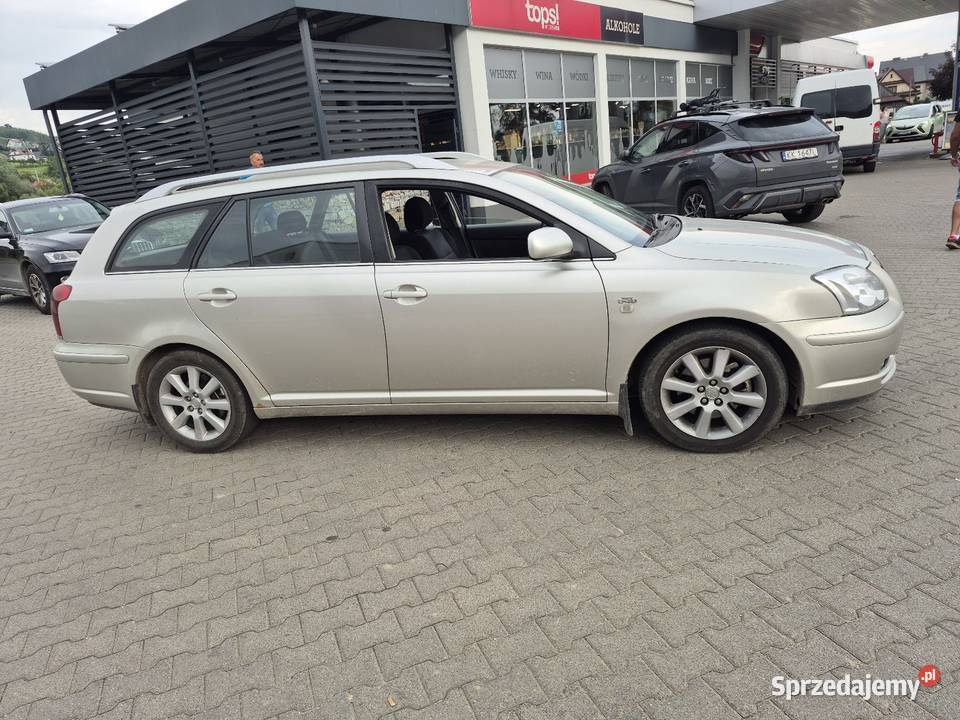 Toyota Avensis 20 D4D 2003r 20cm3 sprzedam