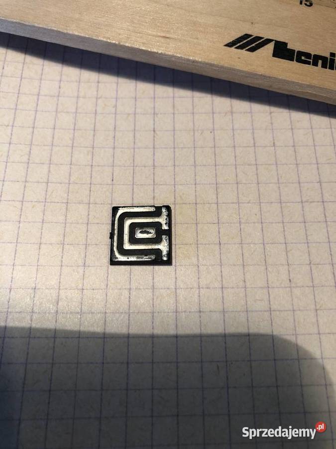 Emblemat Unitra z zestawu glośnikowego Tonsil ZG Tychy sprzedam