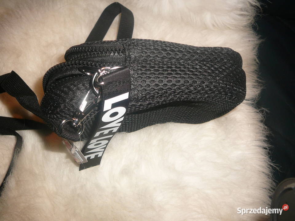 Nowa mała torebka czarna Love Inny rodzaj  dolnośląskie Wrocław