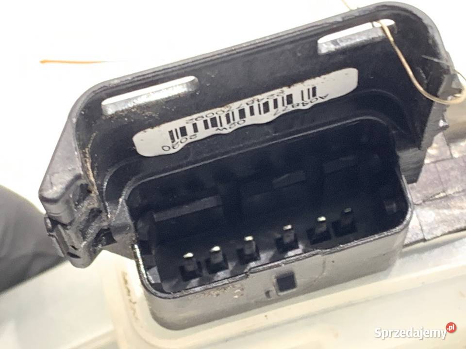 ZAMEK DRZWI PRAWY TYŁ OPEL CORSA F Hatchback podkarpackie