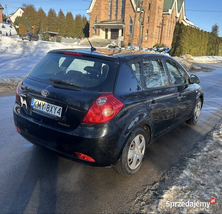 Kia ceed 14 benzyna 2008r manualna Kia Słotowa