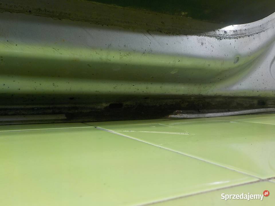 PEUGEOT 208 I 10 VTI 13r HB 5D drzwi prawe przod osobowe