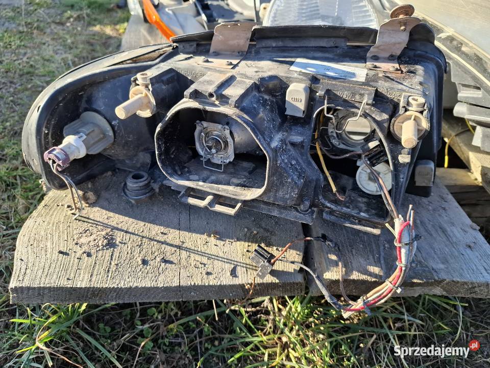 Lampa Lewa Przód Audi A4 B5 Lift Wisznice