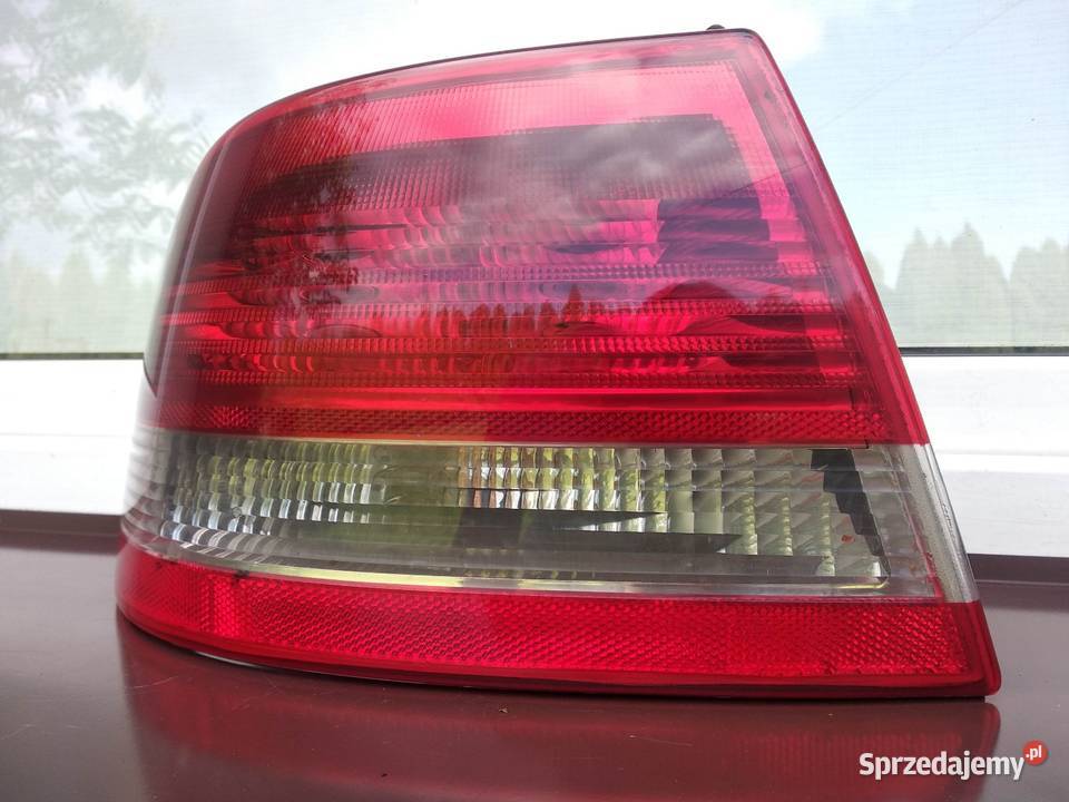 Saab 93 93 II przedlift sedan lampa tył tylna Sieradz