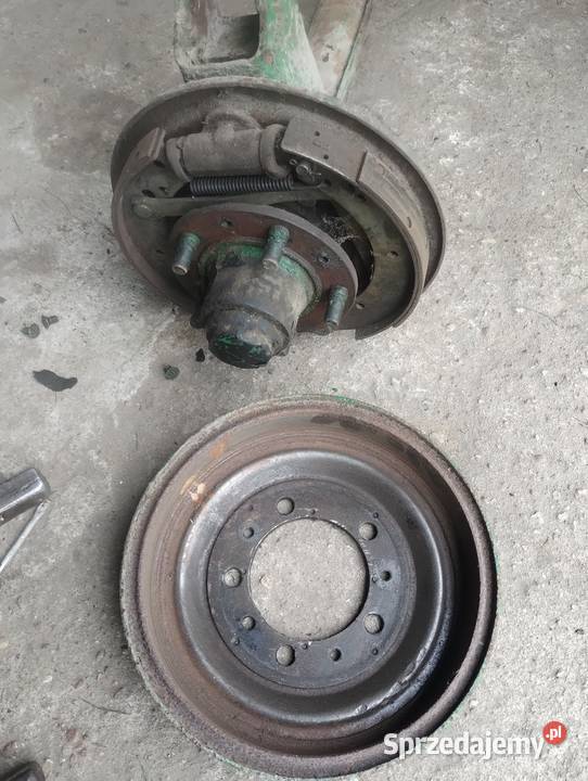 tylna oś do syreny belka na przyczepke Bojmie