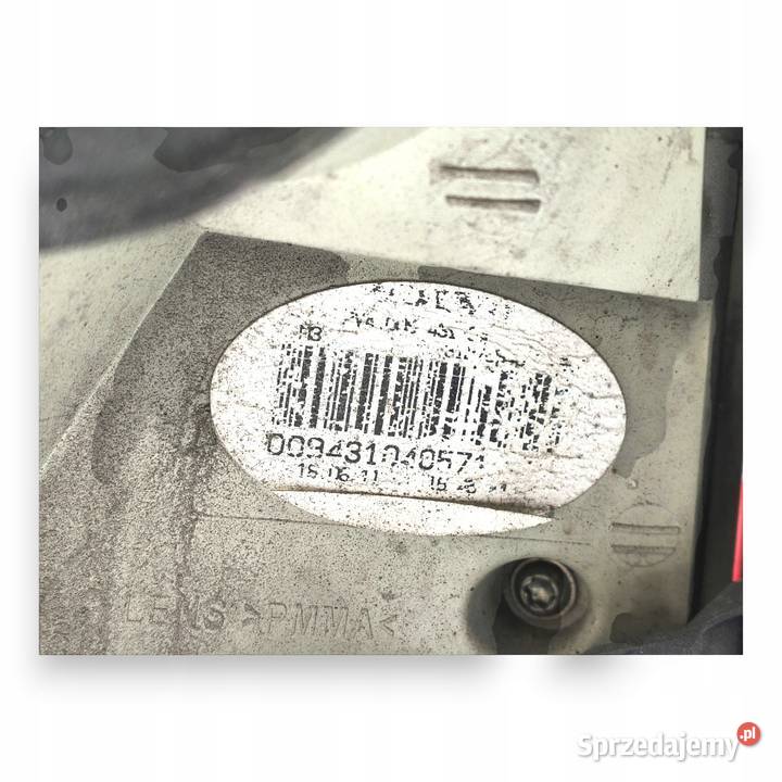 LAMPA PRAWA Volvo V70 III XC70 20072013 tylna Chełm