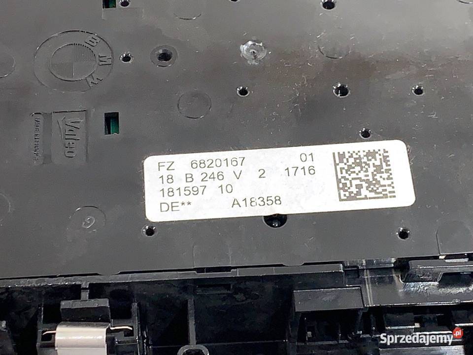 LAMPA SUFITOWA BMW F48 6820167 Crossover WNĘTRZA osobowe sprzedam