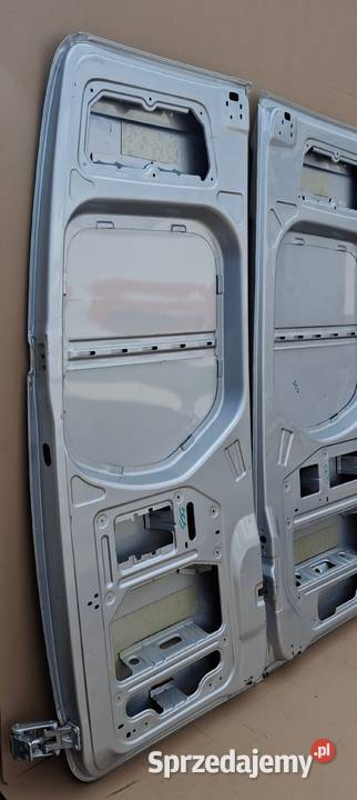 MERCEDES SPRINTER W907 W910 DRZWI TYŁ LEWE PRAWE Bieleń