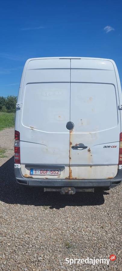 Mercedes Sprinter 7osobowy uszkodzony Janów Lubelski