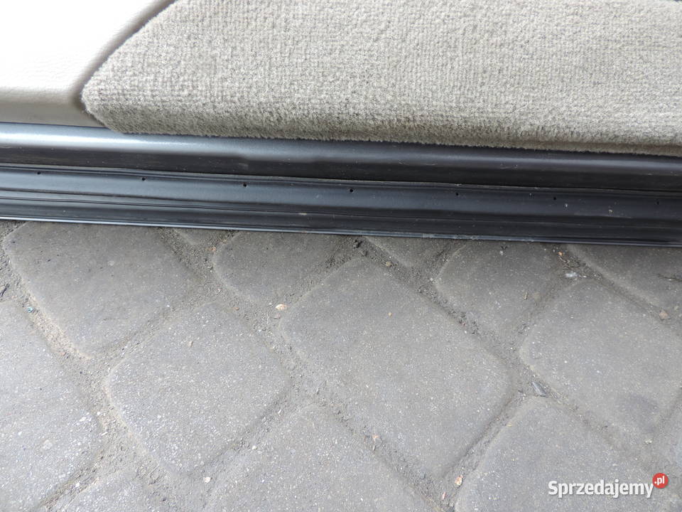 VOLVO V40 I FL DRZWI LEWY PRZÓD 34722 osobowe Nowy Sącz