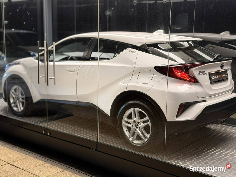 Toyota CHR CHR 18 ElHYBRID Active bezwyp IIkmpl gniazdo SD Radom