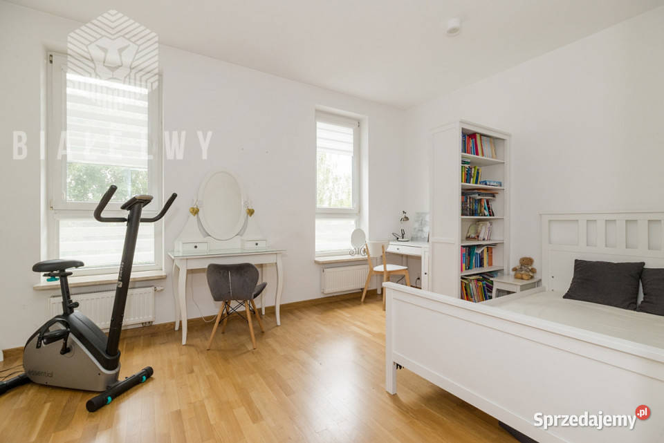 Mieszkanie 6818m2 3 pokoje Góra Kalwaria Por Liczba pokoi 3 mazowieckie