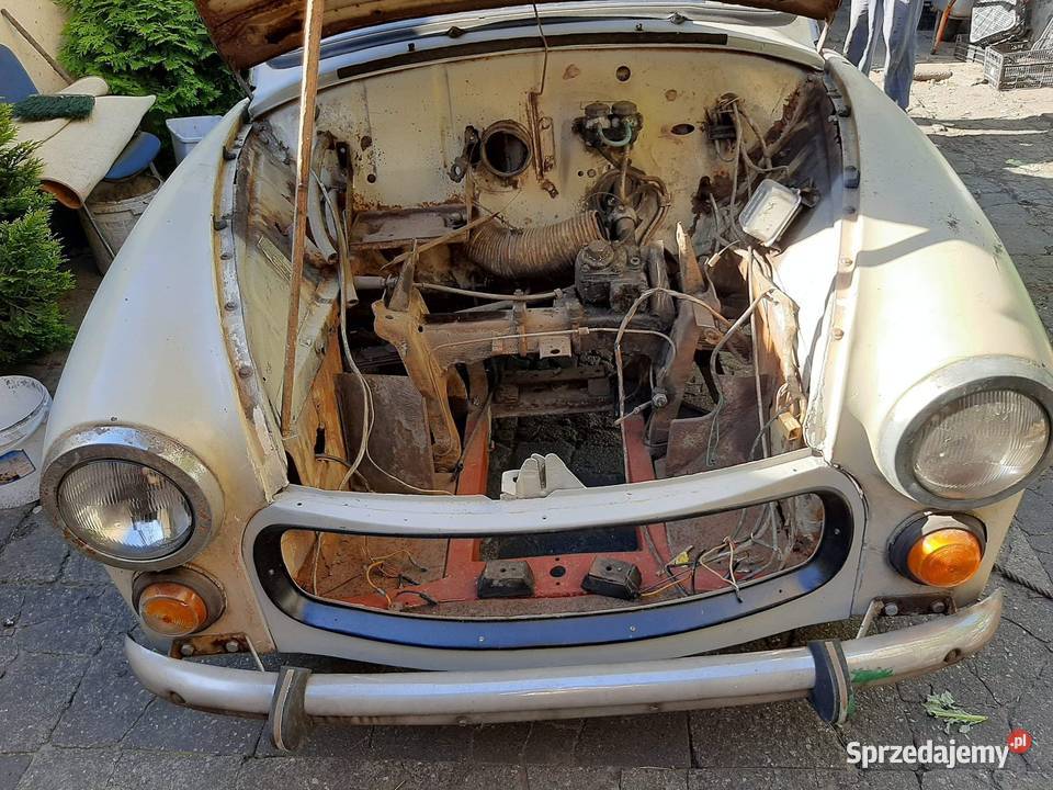 Syrena 105 FSM 1979 do remontu