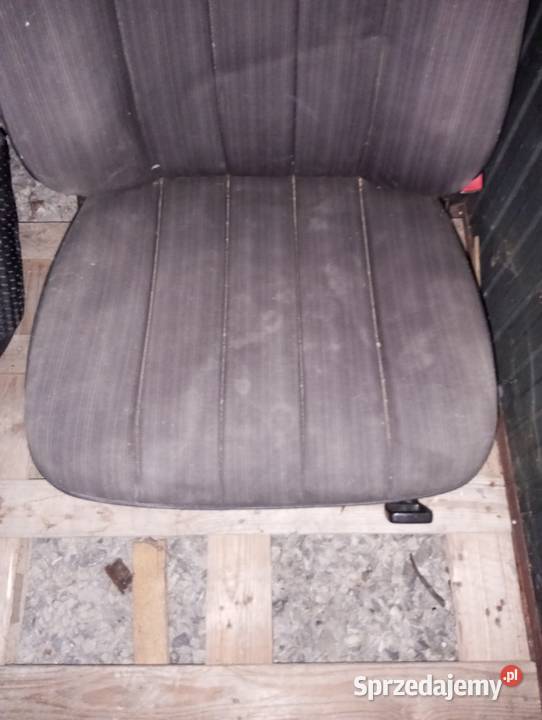 FOTEL PRAWY MERCEDES W124 CZARNA KRATKA Fotele i kanapy Cieszyn