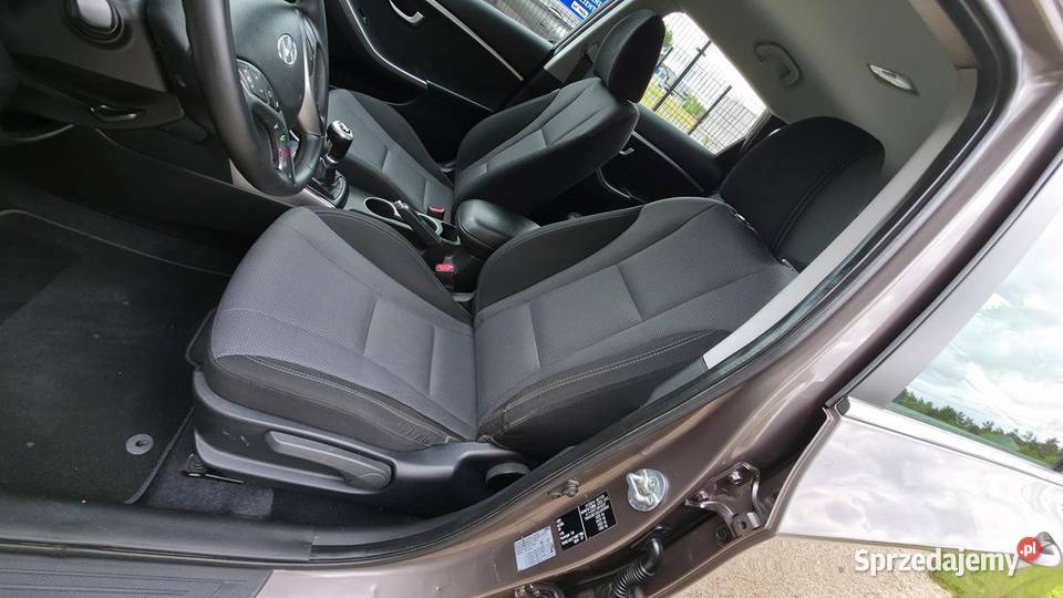 HYUNDAI I30 ZWYKŁE SPRZĘGŁO KLIMATRONIK RATY Gostynin