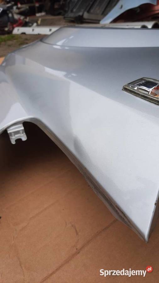 błotnik prawy przód przedni Opel Zafira B lak Dębno sprzedam