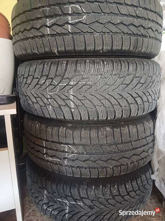 Opony zimowe 17x225x60 z 2018r 7 mm zima mazowieckie Goździk