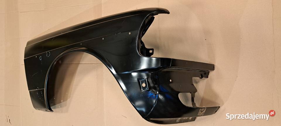 Błotnik przedni prawy nowy Mercedes W123 Made in Części samochodowe Luzino