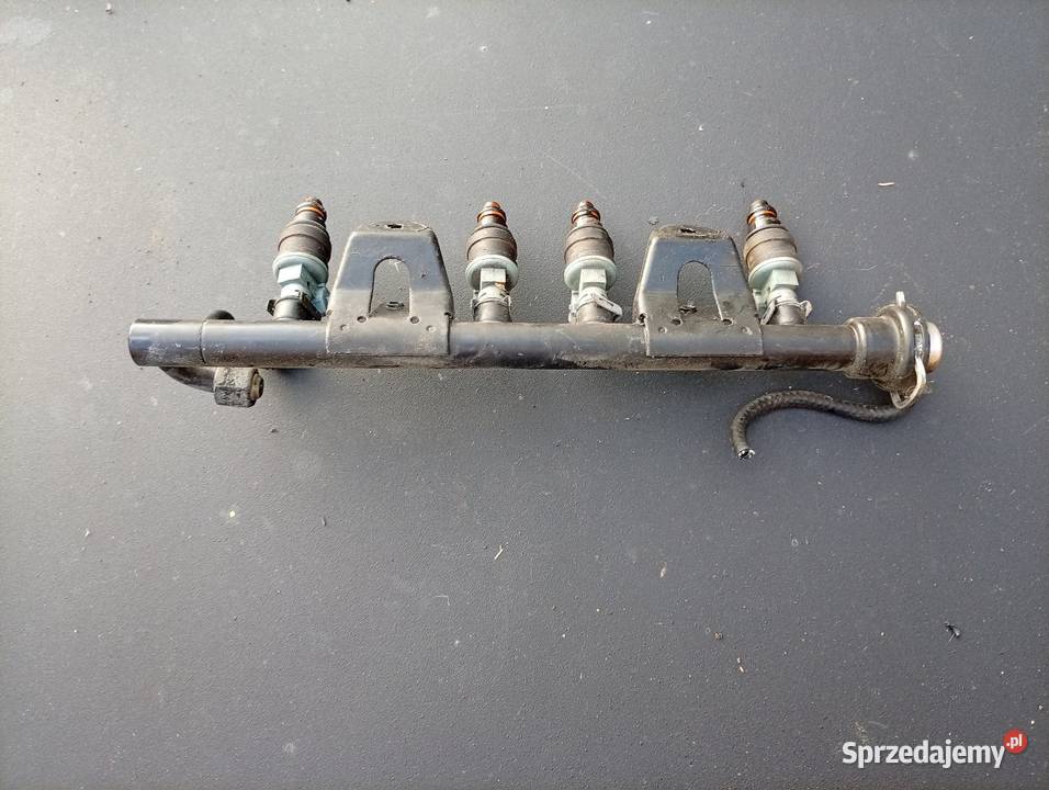 Listwa wtryskowa audi 80 b4 20 abk Części samochodowe Gorlice