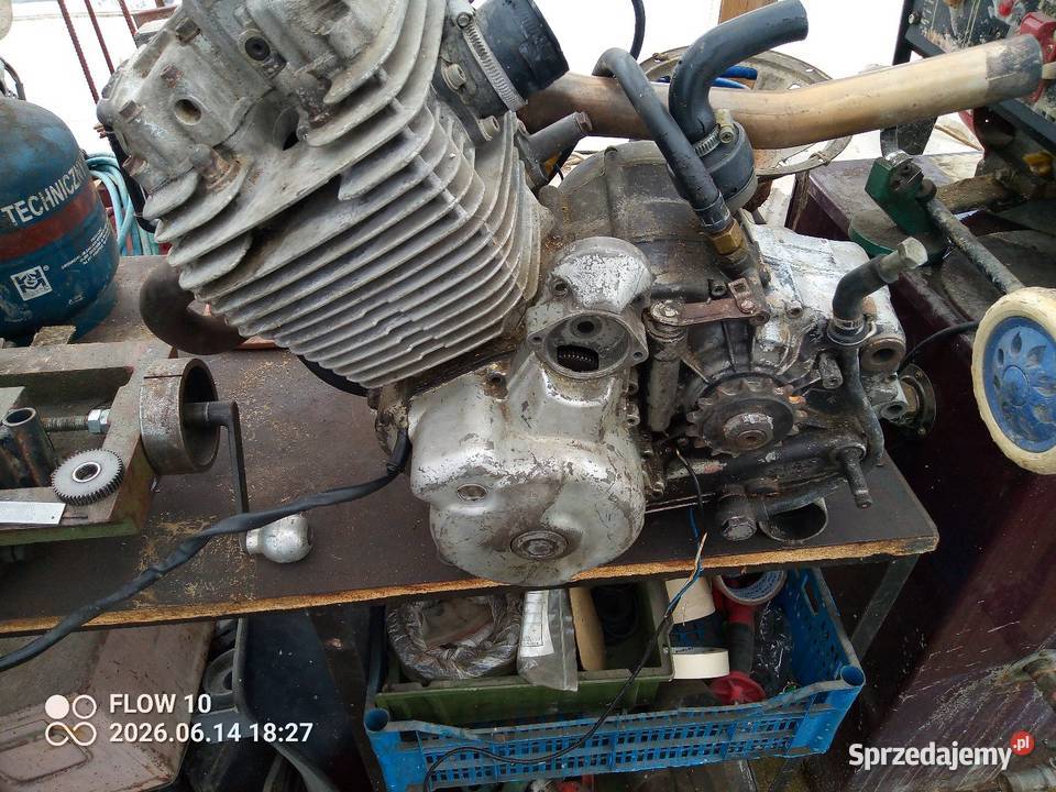 Cagiva w16 600 silnik części Broszków