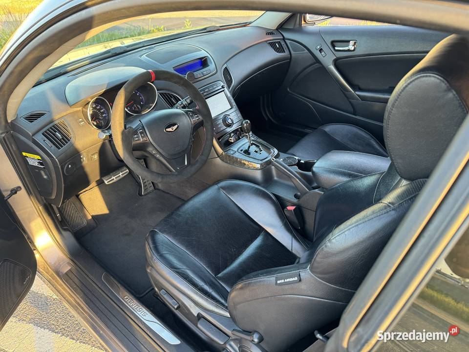 Hyundai Genesis Coupe 38 V6 LPG Track nieuszkodzony Genesis Coupe