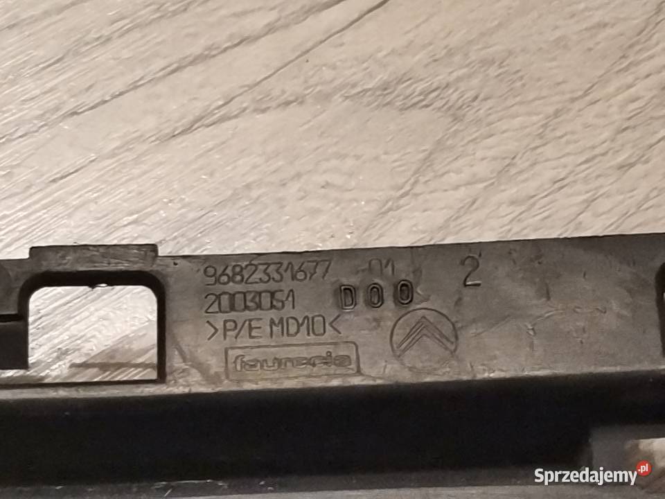 CITROEN C5 GÓRNA KRATKA ZDERZAKA PRZÓD wielkopolskie Międzychód