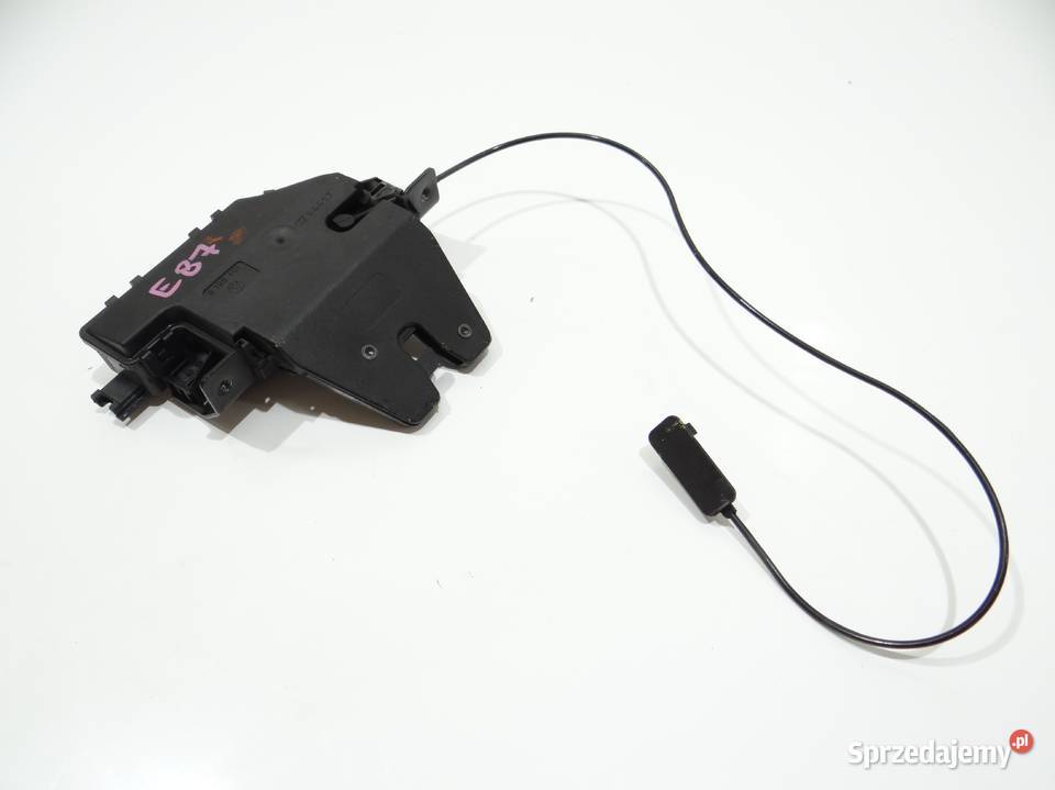 ZAMEK KLAPY BAGAŻNIKA BMW E87 8196401 sprzedam