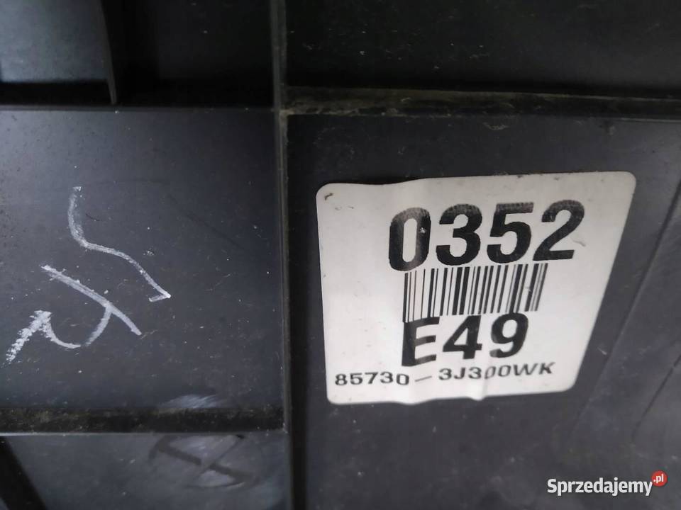 TAPICERKA BOCZEK BAGAŻNIKA PRAWY TYŁ Hyundai osobowe Tapicerki samochodowe