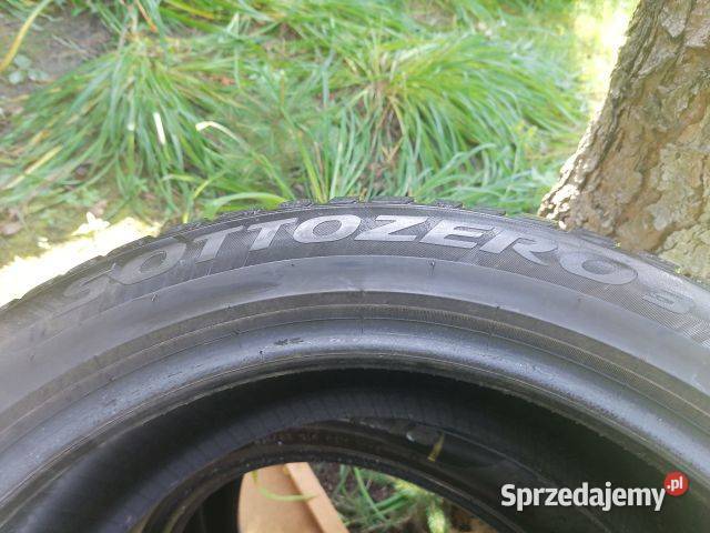 Opony zimowe Pirelli Sotozero 3 215 50 18 50