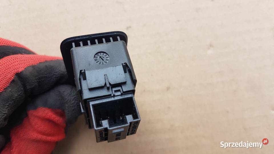 VW GOLF VII PRZEŁĄCZNIK PRZYCISK SZYB SZYBY Skarżysko-Kamienna