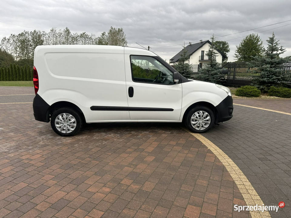 Opel Combo furgon Opel mazowieckie Lipówki