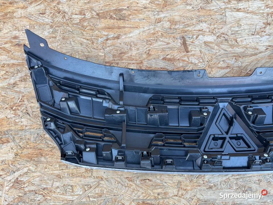 Grill atrapa chłodnicy Mitsubishi Asx I 1 trzeci osobowe Międzychód